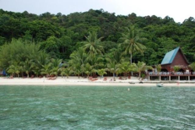 New Cocohut Chalet Hotel Kuala Terengganu Exterior photo